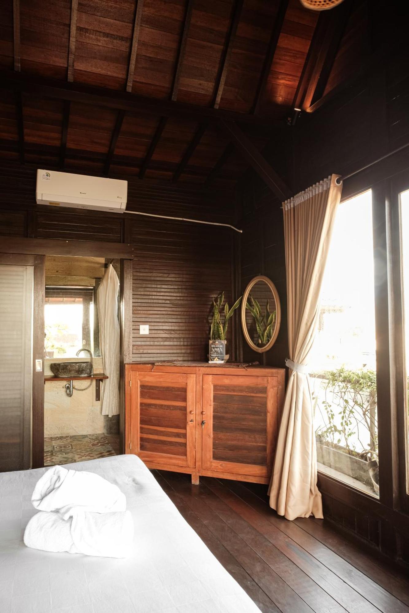 Canggu Spirit Guest House Exteriör bild